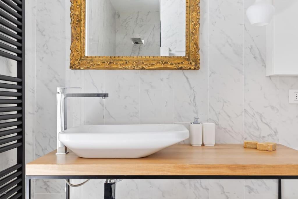 Dimora San Lorenzo Luxury Apartment Venesia Bagian luar foto