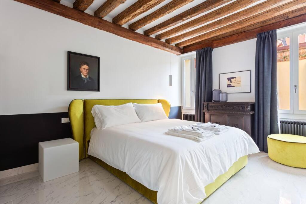 Dimora San Lorenzo Luxury Apartment Venesia Bagian luar foto